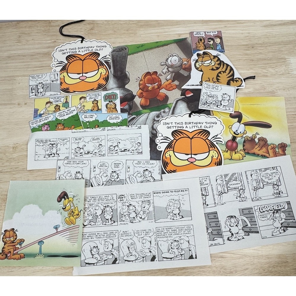 VTG GARFIELD Cartoons Book Pages Ephemera Lot Junk Journal Crafts Decoupage - Picture 3 of 3